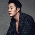 So Ji Sub di Majalah High Cut vol. 123