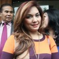 Sidang Perceraian Nia Daniati dan Farhat Abbas