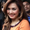 Sidang Perceraian Nia Daniati dan Farhat Abbas