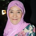 Laila Sari Ditemui Seusai Acara 'Show Imah'
