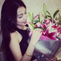 Velove Vexia Depat Hadiah Bunga di Hari Ulang Tahunnya