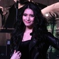 Donita Kini Tergabung dalam Band Eden