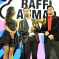 Raffi Ahmad Raih Penghargaan Presenter Paling Seru