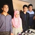 Fatin Shidqia Berkolaborasi dengan The Overtunes