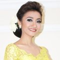 Deasy Noviyanti di Acara Mini Fashion Show Inspirasi Kebaya
