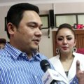 Farhat Abbas dan Regina Ditemui di Pengadilan Agama Jakarta Selatan