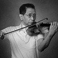 Idris Sardi Pemain Biola Kenamaan