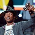 Pharrell Williams Raih Piala Innovation Award
