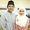 Dude Harlino dan Alyssa Soebandono di Jumpa Pers Gerakan 'One Day One Juz'