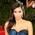 Kim Kardashian Cantik dengan Gaun dari Lanvin
