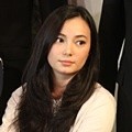 Asmirandah Rancang Baju Pengantin Calon Istri Donnie Sibarani