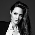 Angelina Jolie di Majalah ELLE Edisi Juni 2014