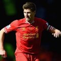 Steven Gerrard Saat Membela Liverpool Lawan Newcastle United