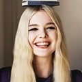 Elle Fanning di Majalah Vogue UK Edisi Juni 2014