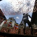Masyarakat Sri Lanka Lakukan Persiapan Jelang Waisak