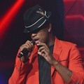 Ne-Yo di Panggung Indonesian Choice Awards 2014
