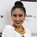 Ayu Dewi Jadi Host Acara Bazar Amal Diselenggarakan Yayasan Tunggadewi