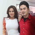 Cinta Penelope dan Donny akan Melangsungkan Pernikahan