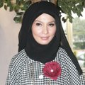 Arzeti Bilbina di Jumpa Pers Puteri Muslimah 2014