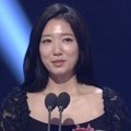 Park Shin Hye Raih Piala Most Popular Actress