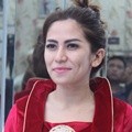 Cinta Penelope Fitting Baju Pengantin