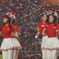 Crayon Pop Tampil Nyannyikan Lagu 'Uh-ee'