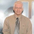 Roy Karyadi Hadiri Premiere 'Ketika Tuhan Jatuh Cinta'