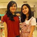 Sheryl Sheinafia dan Ashilla Zee di Konser Taylor Swift 'Red Tour in Jakarta'