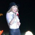 Taylor Swift di Konser 'Red Tour in Jakarta'