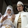 Cinta dan Donny Resmi Menikah