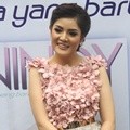 Nindy Launching Album 'Cinta Yang Baru'