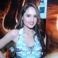 Cinta Laura dalam Event Nonton Bareng 'The Philosophers'