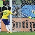 Neymar Saat Mencetak Gol Kedua Brazil