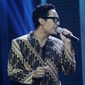 Maliq & D' Essentials