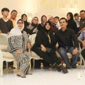 Keluarga Besar Rina Gunawan Saat Peluncuran Buku '33 Tips Pernikahan Rina Gunawan'