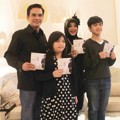 Teddy Syah dan Rina Gunawan Saat Peluncuran Buku '33 Tips Pernikahan Rina Gunawan'