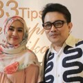 Agus Wisman di Peluncuran Buku '33 Tips Pernikahan Rina Gunawan'