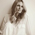 Julia Roberts di Majalah WSJ Edisi Mei 2014