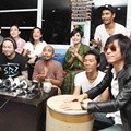 Suasana Saat Jumpa Pers Konser 'Salam Dua Jari'