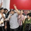 Suasana Saat Latihan Menjelang Konser 'Salam Dua Jari'