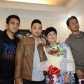 Roby Geisha Dibebaskan Bersyarat