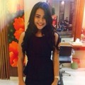 Aurel Hermansyah Tampil Cantik dengan Gaun Hitam