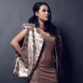 Gaya Elegan Aurel Hermansyah