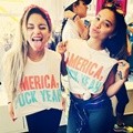 Vanessa Hudgens Bersama Adiknya Stella Hudgens