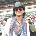 Andi /rif di Konser 'Salam 2 Jari'