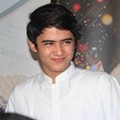 Aliando Saat Launching Single 'Ramadhan' Ciptaannya