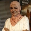 Dewi Sandra dalam Launching Soundtrack dan Poster Film 'Haji Backpacker'