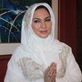 Nia Daniati di Acara Buka Bersama di Kediaman Hatta Rajasa