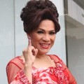 Dorce Gamalama Saat Ditemui Seusai Acara 'Ada-Ada Aja' Global TV
