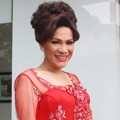 Dorce Gamalama Saat Ditemui Seusai Acara 'Ada-Ada Aja' Global TV